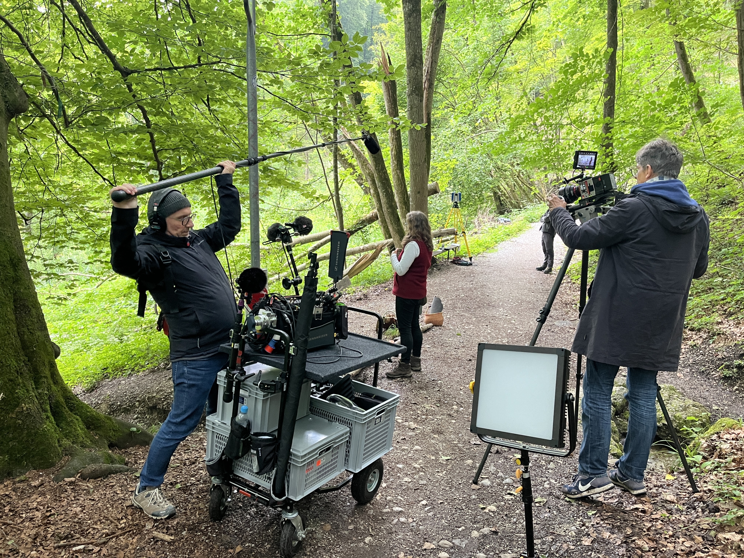 Szene während der Dreharbeiten zum Dokumentarfilm „Welt an der Würm – Fremde Heimat“